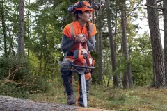 HUSQVARNA 550XP BENZİNLİ MOTORLU TESTERE
