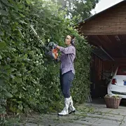 HUSQVARNA 122HD60 BENZİNLİ ÇİT BİÇME MAKİNESİ 60 CM